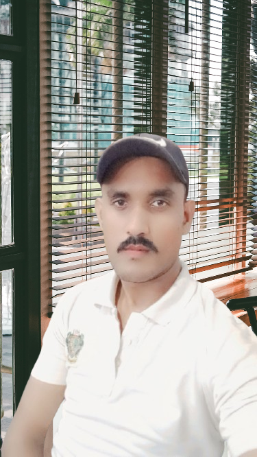 Tahir Khan